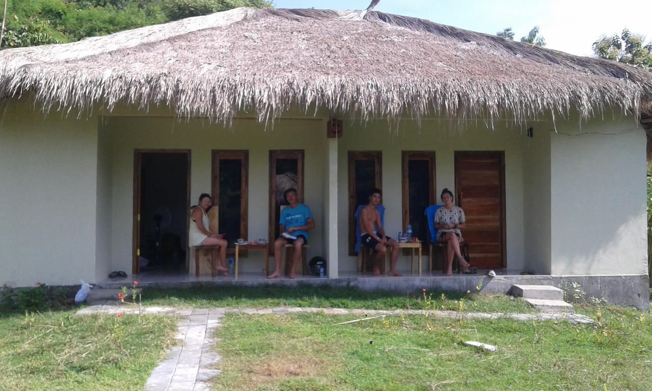 Village Corner Homestay Kuta  Exteriör bild